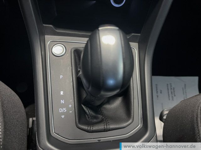 Volkswagen Touran 1.5 TSI DSG R-Line