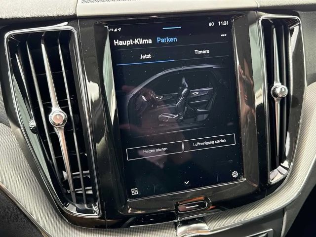 Volvo XC60 Dark Plus