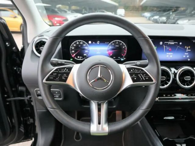 Mercedes-Benz B 200 Style