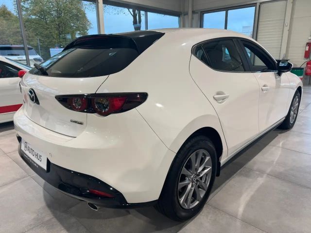 Mazda 3 Autom. Navigation/Head-Up Display/LED/PDC/ACC