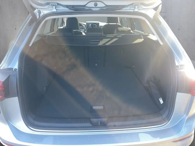 Volkswagen Golf Business Variant