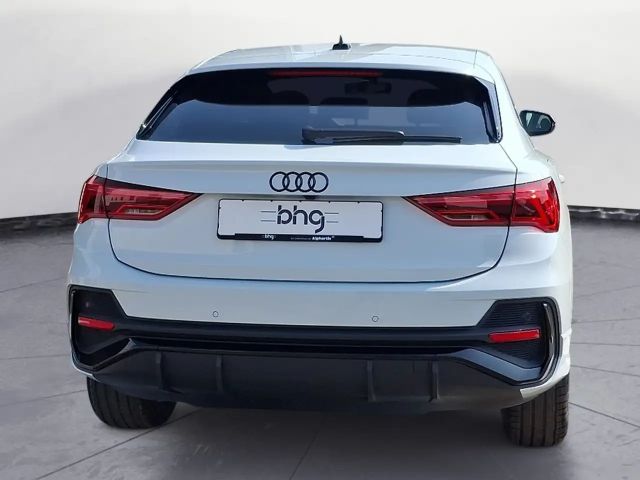 Audi Q3 35 TFSI S-Line