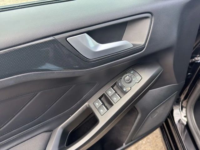 Ford Focus EcoBoost ST Line Wagon