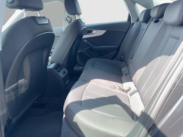 Audi A4 35 TFSI Sedan