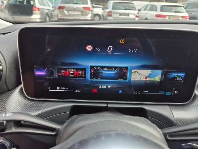 Mercedes-Benz C 200 C 200 d Sedan