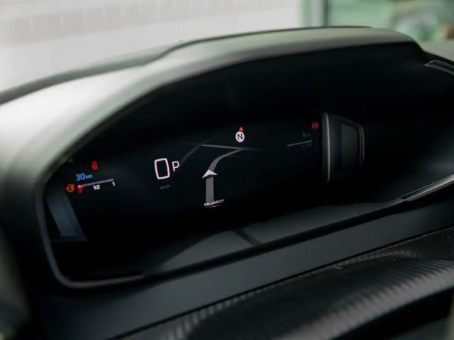 Peugeot 2008 100 PK MT6 | 360° Camera | Keyless | Dodehoekde...
