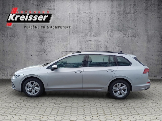 Volkswagen Golf Life Variant