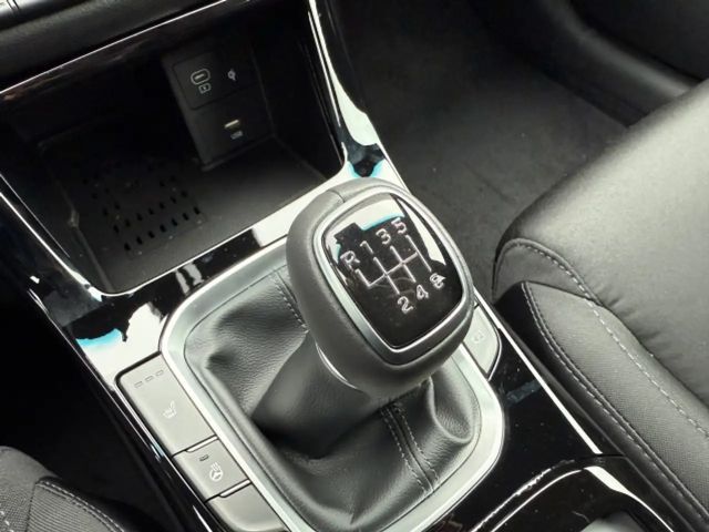 Hyundai i30 i30 - PD GO Plus 1.5 DPI