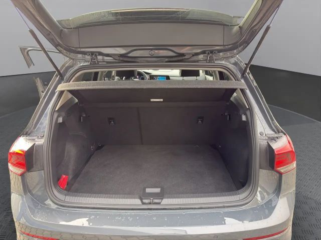 Volkswagen Golf 1.0 TSI