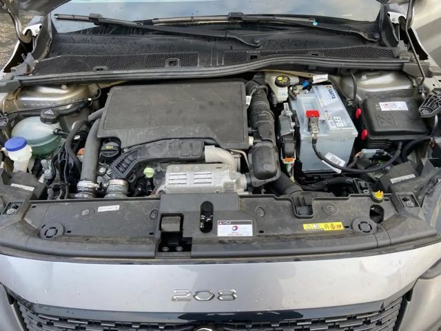 Peugeot 208 EAT8 GT-Line PureTech