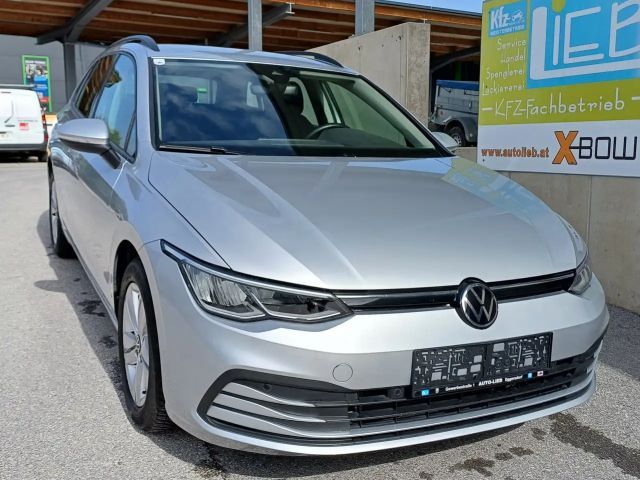 Volkswagen Golf Life Variant