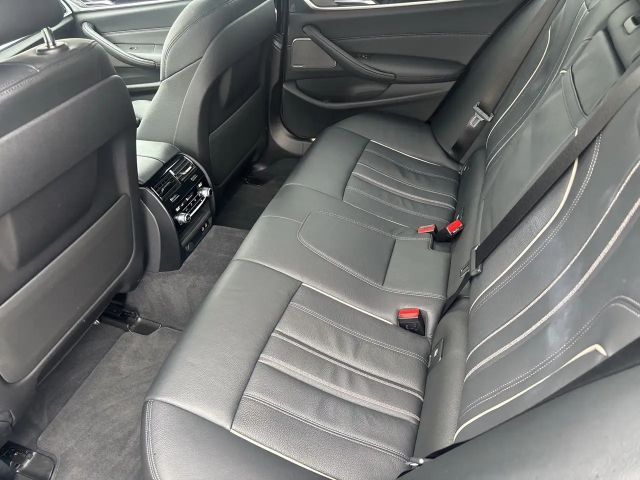 BMW 530 530d Touring xDrive