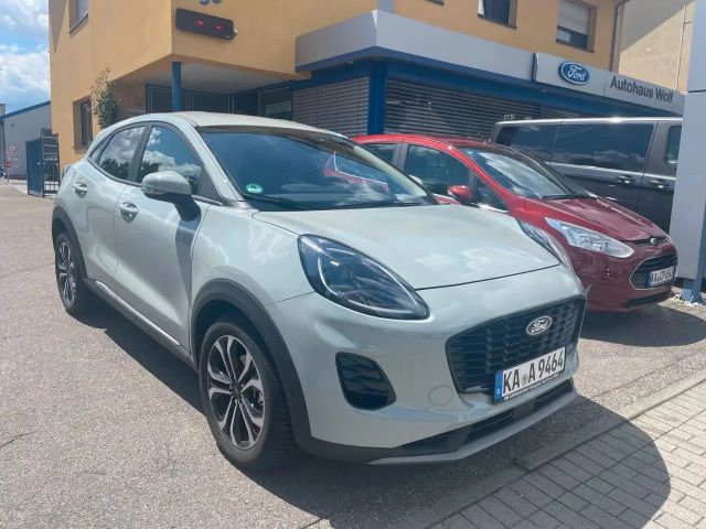 Ford Puma EcoBoost Titanium