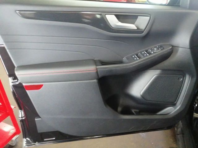 Ford Kuga EcoBoost ST Line