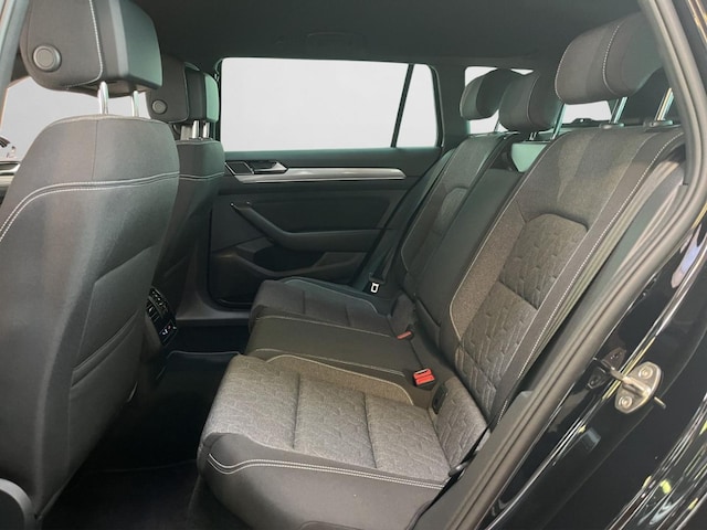 Volkswagen Passat Business R-Line Variant