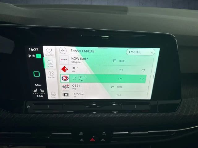 Volkswagen Golf DSG R-Line