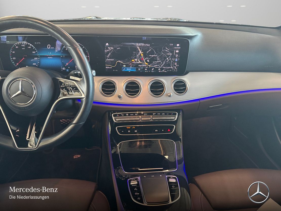 Mercedes-Benz E 400 4MATIC E 400 d Sedan