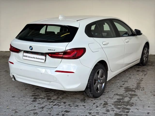 BMW 116 116d Advantage pakket Sedan