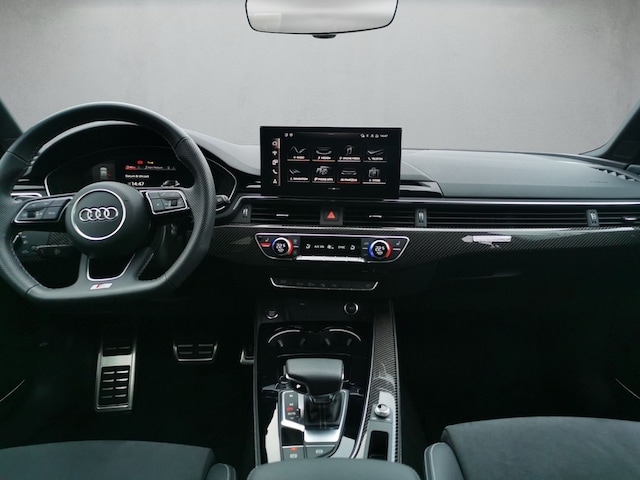 Audi A4 40 TFSI Avant Quattro S-Line S-Tronic