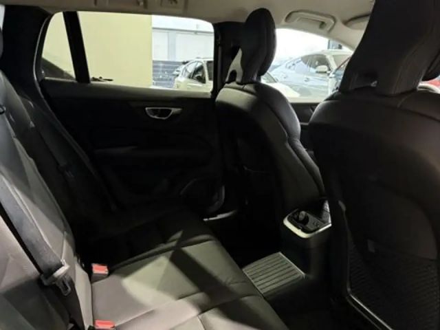 Volvo V60 AWD Dark Plus Recharge T6