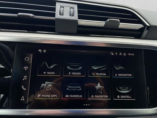 Audi Q3 35 TFSI S-Line