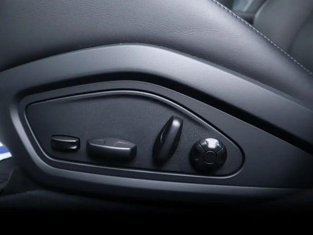 Porsche Taycan Turbo