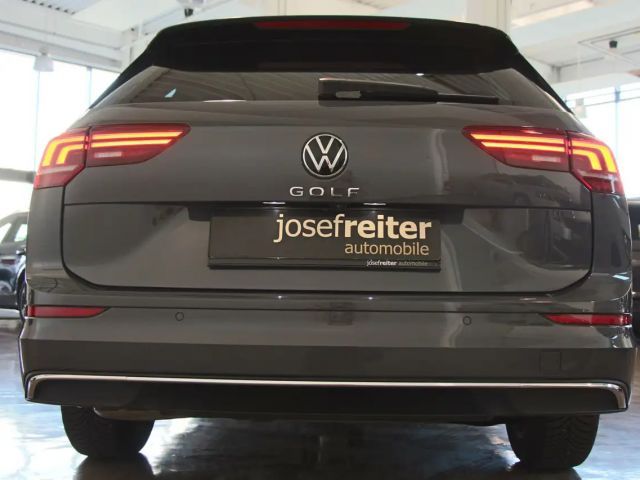 Volkswagen Golf 1.5 TSI Golf VIII Life Variant