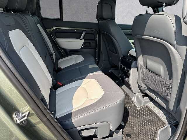 Land Rover Defender 110 Dynamic HSE