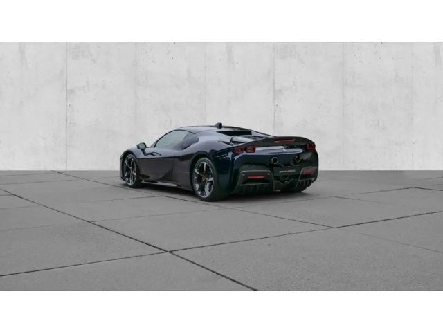 Ferrari SF90 Stradale