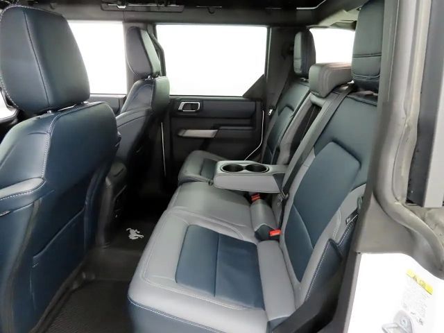 Ford Bronco 4x4 AWD Outer Banks