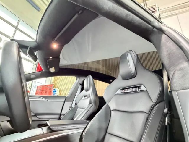 Tesla Model S Plaid