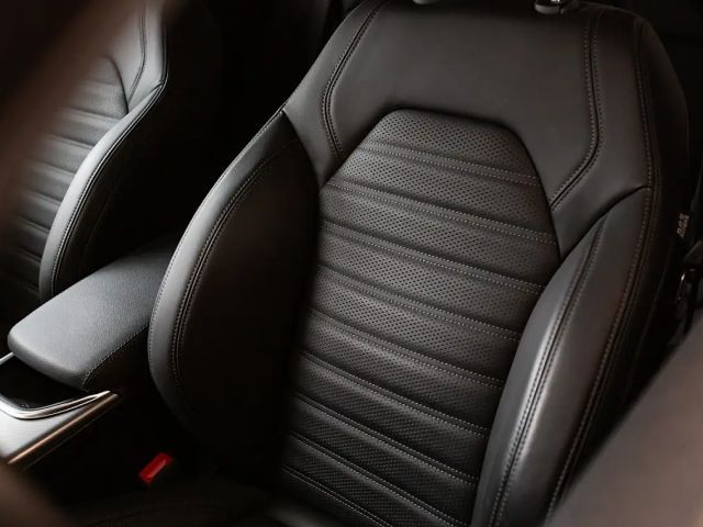 Alfa Romeo Giulia AT8 Q4 Veloce