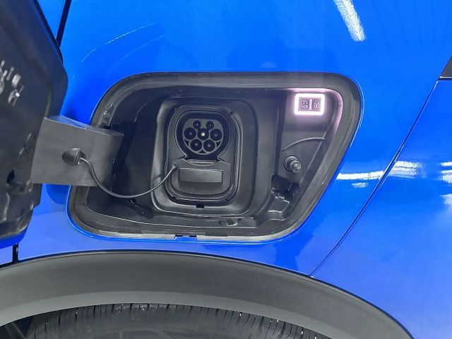 Peugeot E-2008 Active Pack