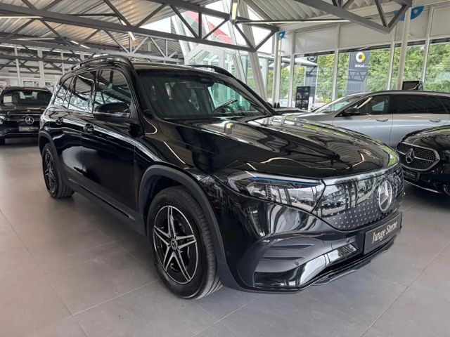 Mercedes-Benz EQB 300 4MATIC AMG Line