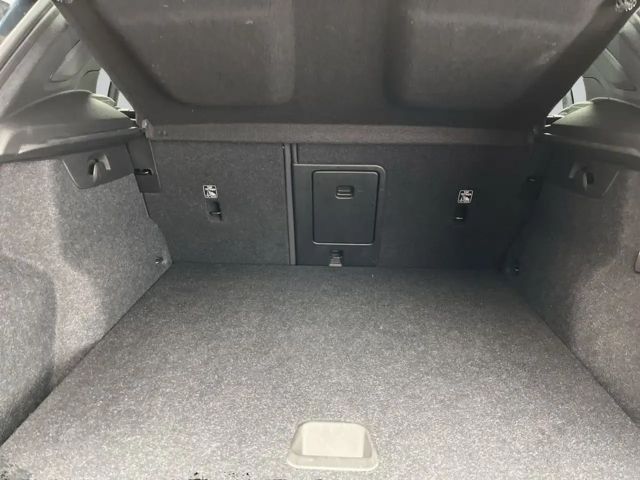 Volvo XC40 Recharge T5