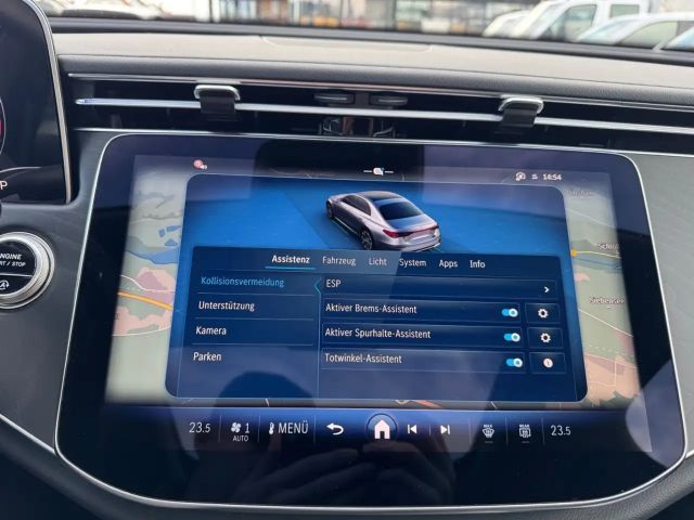 Mercedes-Benz E 220 AVANTGARDE E 220 d Sedan