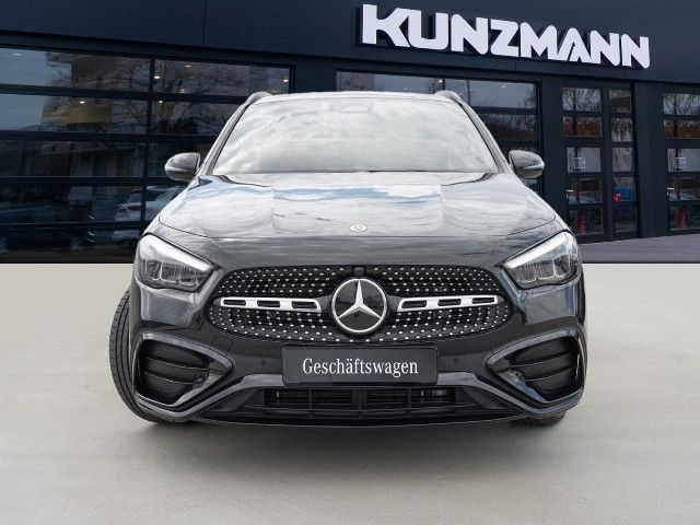 Mercedes-Benz GLA 180 