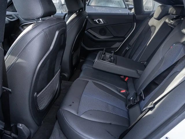 BMW 218 218i Coupé M-Sport