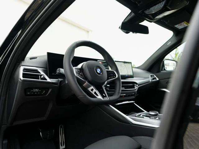 BMW 320 320d M-Sport Touring xDrive