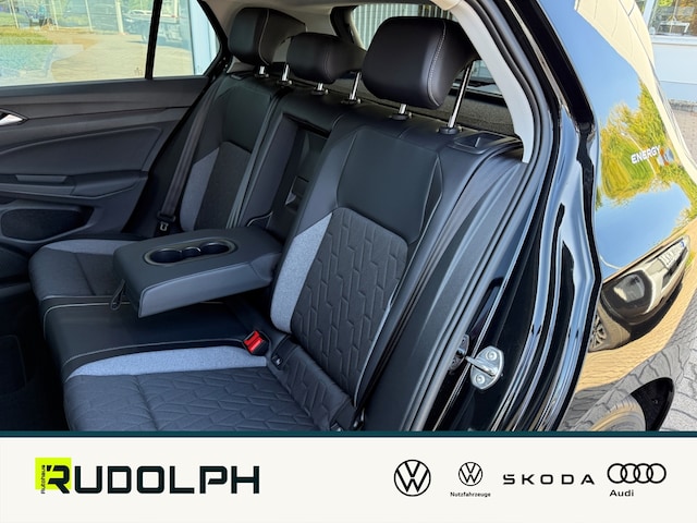 Volkswagen Golf 1.5 eTSI DSG Golf VIII