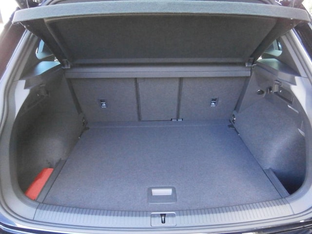 Volkswagen Tiguan Tiguan 2.0   R-L  DT110TDI D7A