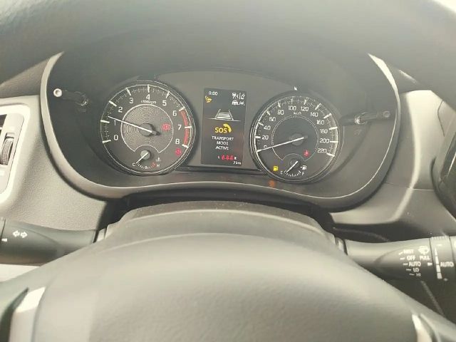 Suzuki S-Cross Hybrid