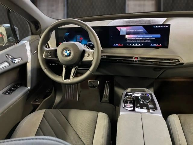 BMW iX xDrive60