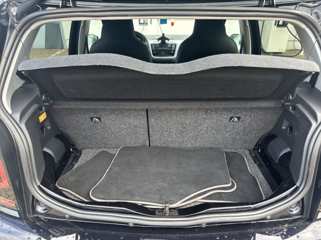 Volkswagen e-up! Plus Style