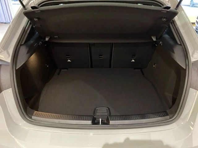 Mercedes-Benz A 180 AMG Line