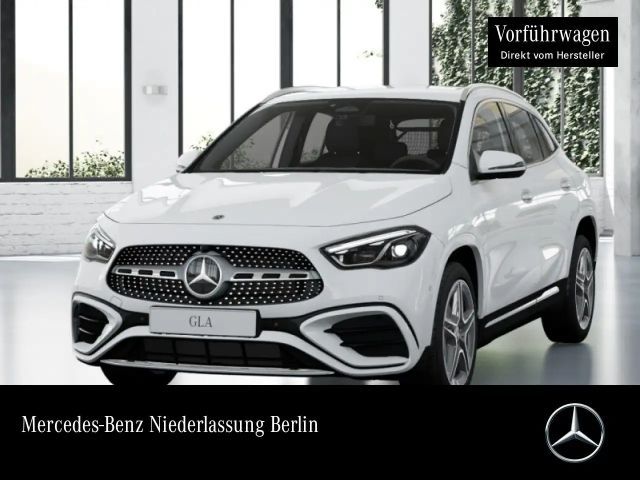 Mercedes-Benz GLA 180 AMG Line