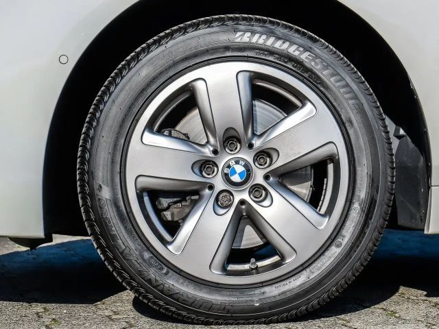 BMW 116 116d 5-deurs Advantage pakket Sedan