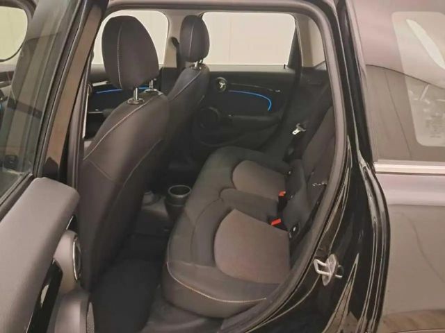 MINI Cooper automaat - navi - led