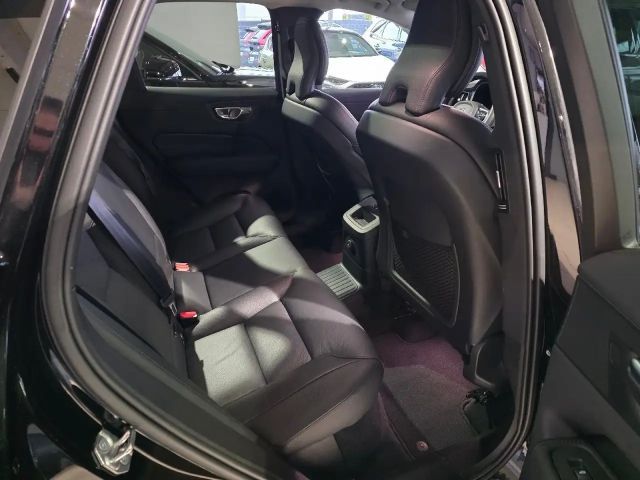 Volvo XC60 AWD Dark Plus Recharge T6