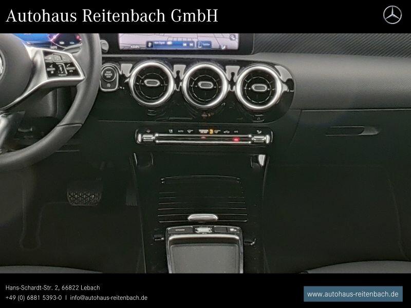 Mercedes-Benz A 200 A200 LIMOUSINE PROGESSIVE KAMERA+NAVI+SPURHALTE